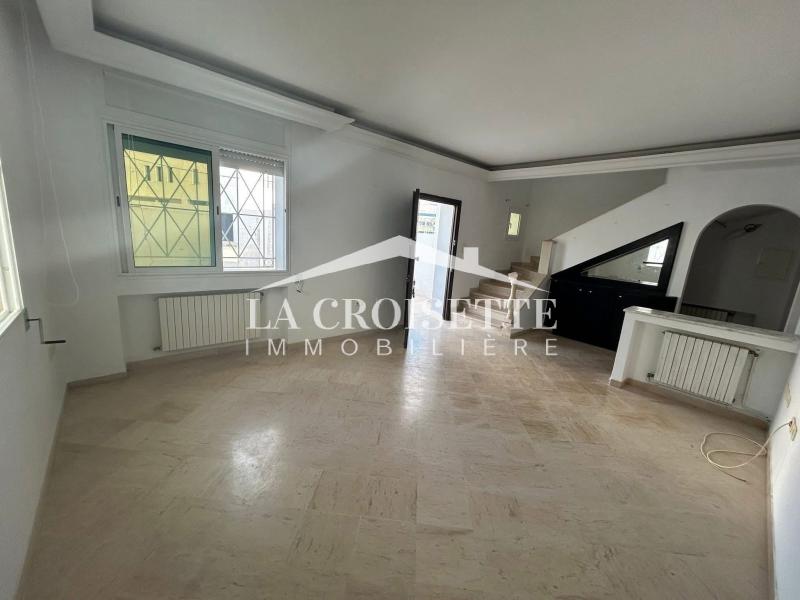 Villa S+3 à La Marsa 